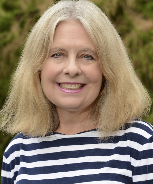 Elizabeth Derr