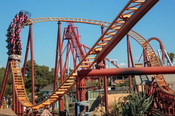 Knott's Berry Farm STEM Workshop: Grades 2+