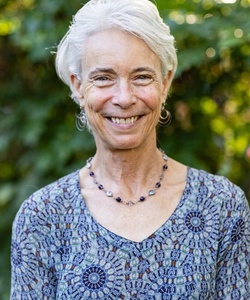 Mrs. Jennifer Lipson