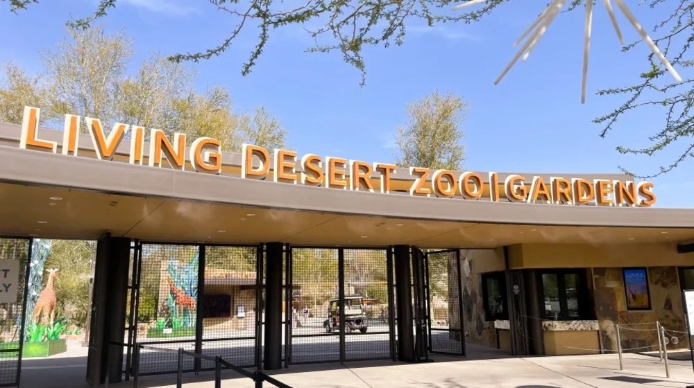 Living Desert Zoo & Gardens - Multilingual Destination Class Image