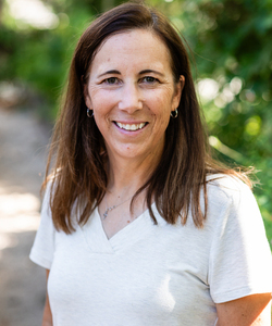 Mrs. Nicole McConneloug