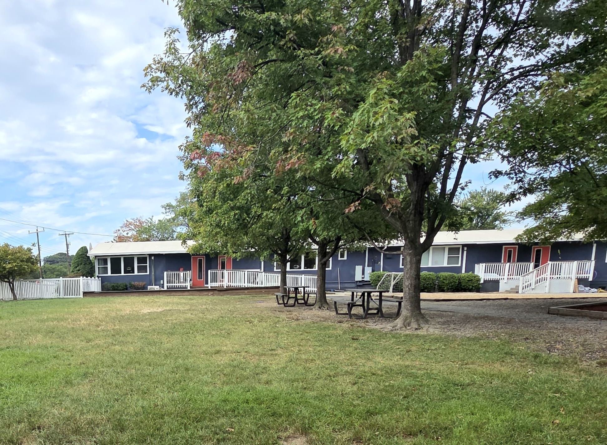 Outdoor/Picnic Area