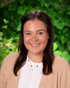 Ms. Laura Hansen