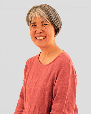 Akemi Zoshi