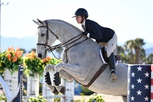 Senior Signs with Division 1 Equestrian Program!