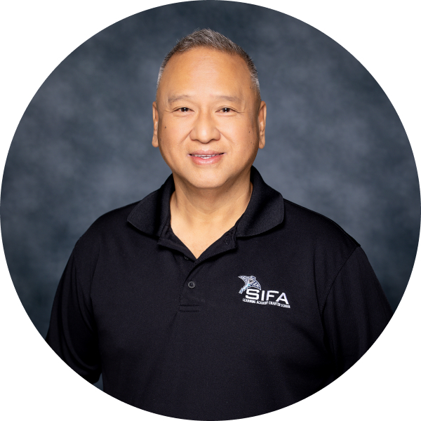 Ron Ravela Photo