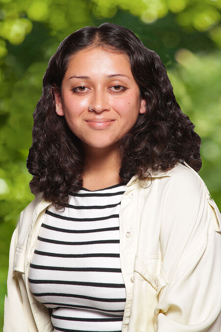 Afra Ahmed  photo